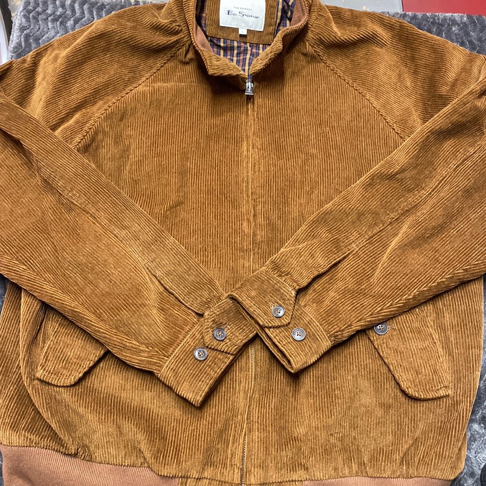 Ben Sherman brown corduroy jacket size large great condition